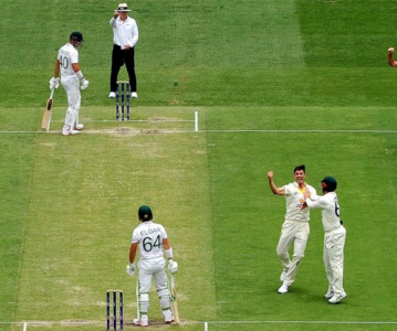 Elgar has his head in the clouds while the Proteas have their heads in the sand!