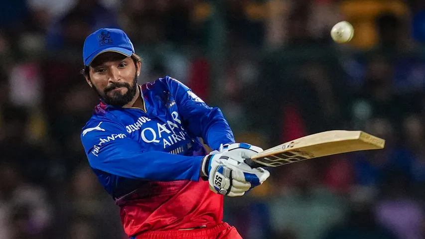 Patidar leads RCB to comfortable victory over Mumbai